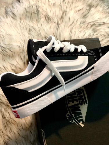 Vans Knu Skool