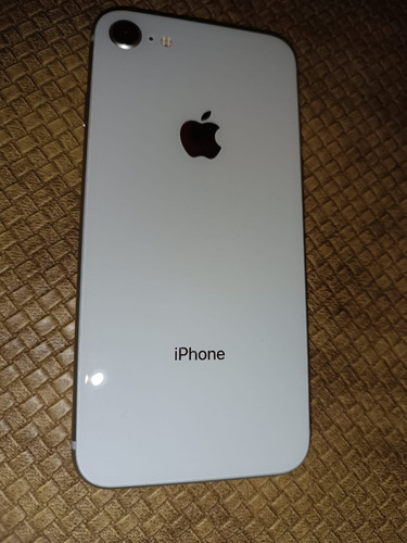 Apple iPhone 8 2gb 64gb Blanco