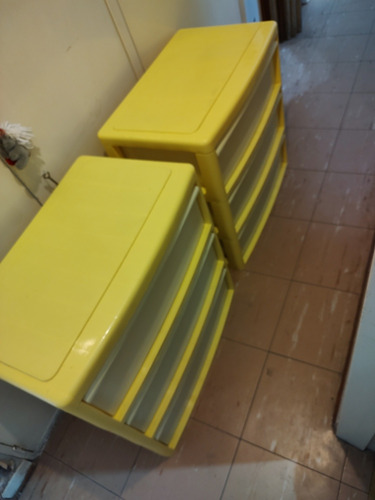 Cajonera Plástica Colombraro Amarilla Apilable X 2  6 Cajone