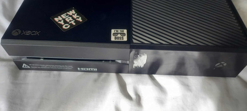 Consola Xbox One Con Accesorios