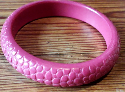 Vintage Pulsera Baquelita Rosa Intenso 8 Cm X 6.5 Cm Interno