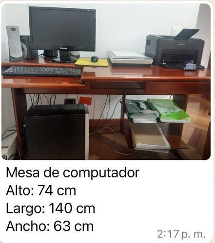 Vendo Mesa De Madera Para Computador Usada Como Nueva.