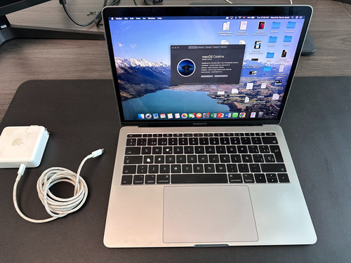 Venta Macbook Pro 2017, 8 Gb Ram, 128 Gb Ssd Plata