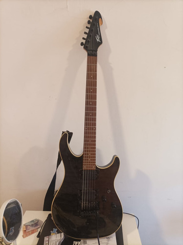 Guitarra Peavey Predator Ii