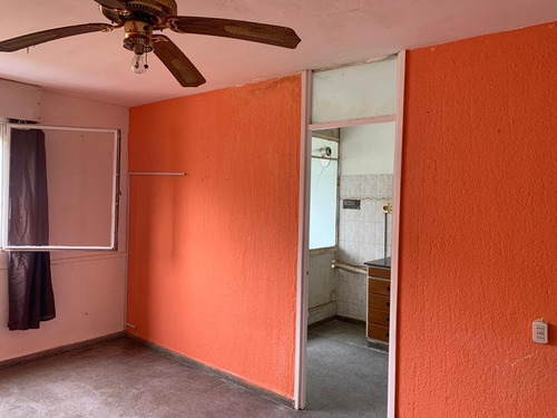 Apartamento En Alquiler En Complejo Inve, 3 Dormitorios Y 1 Baño En Malvín Norte - Imagen 2