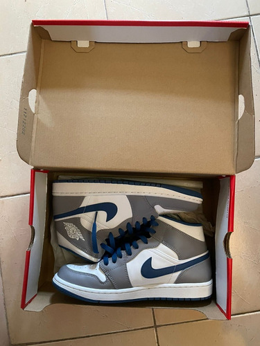 Zapatillas Nike Air Jordan 1 Mid True Blue Cement