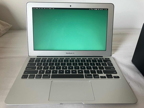 Macbook Air 11 2014