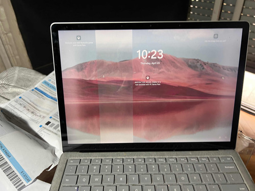 Microsoft Surface 2 I5 8350u Core I5 Notebook.