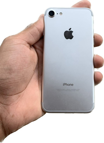  iPhone 7 32 Gb Plata, 
