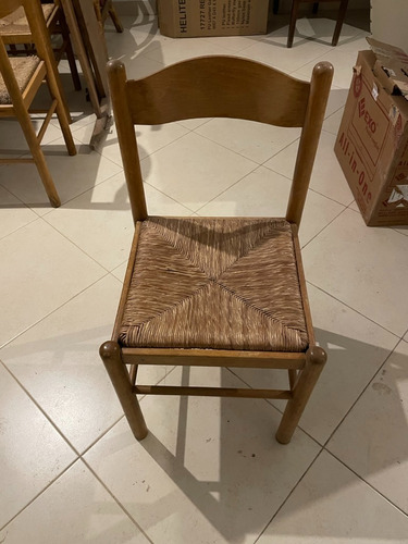 Silla Moderna De Madera Y Junco . Tucuman  