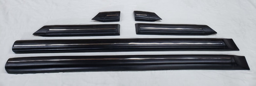 Baguetas Vw Gol 1994 / 1995 G1 Negras Con Vira Plateada 6pzs