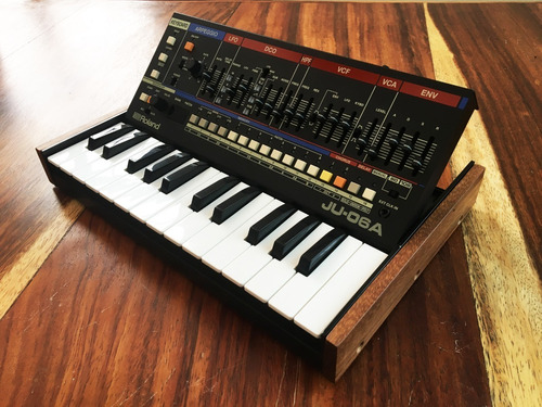 Roland Boutique  Cubiertas De Madera Teclado K25m