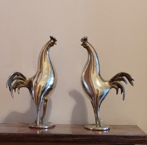 Estatuillas Gallos De Bronce