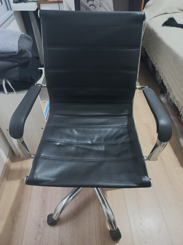 Silla Oficina Aluminium Eames Bajo Pc