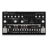 Sintetizador Behringer Td-3-bk Negro Analógico De 16 Voces