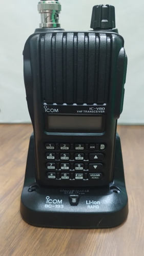 Radio Icom Ic-v80  Vhf Aficionados Programable Por Usuario