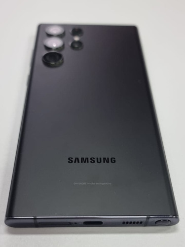 Celular Samsung Galaxy S22 Ultra 5g + Cargador Original