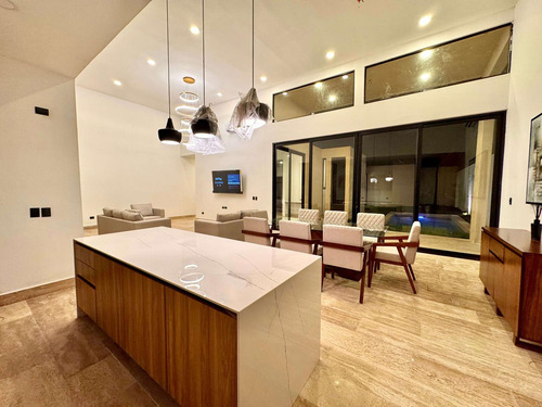 Casa De Una Planta En Privada Al Norte De Mérida - Imagen 4