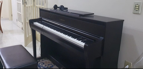 Piano Yamaha Clp675 Digital 88 Teclas Série Clavinova C/ Mue