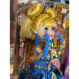 Muñeca Ever After High Blondie Locks Thronecoming Hermosa