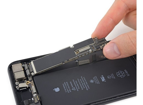 Reparación Placa iPhone 7/7 Plus No Carga, Muerto O Mojado 