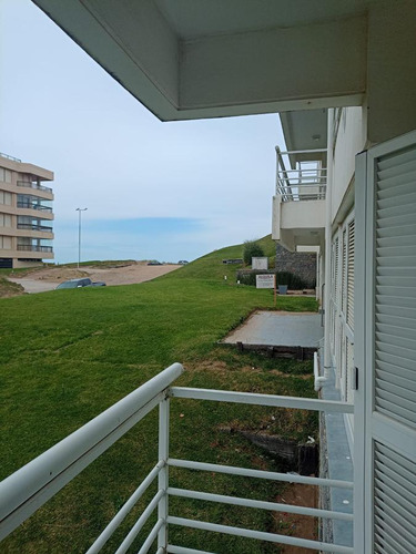 Venta - Departamento De 3 Ambientes En Pinamar - Av. Libertador