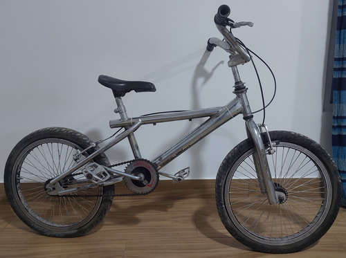 Bicicleta Bmx Gris Rodado 20. Usada