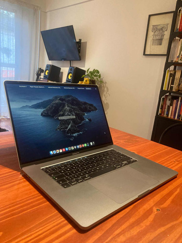 Apple Macbook Pro 2019  (16'',i7,32gb Ram,512ssd,93 Ciclos)