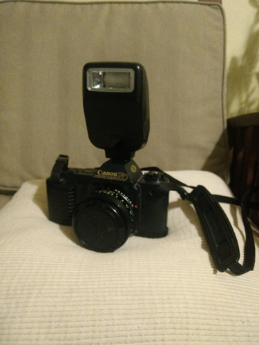 Cámara De Fotos Canon T50 Analógica, Flash Y Lente 50mm