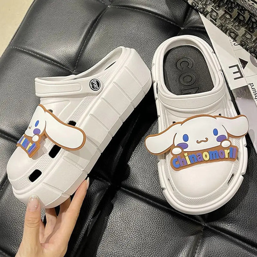 Zapatillas Sanrio: Zapatos Casuales Con Agujeros, Perfectos