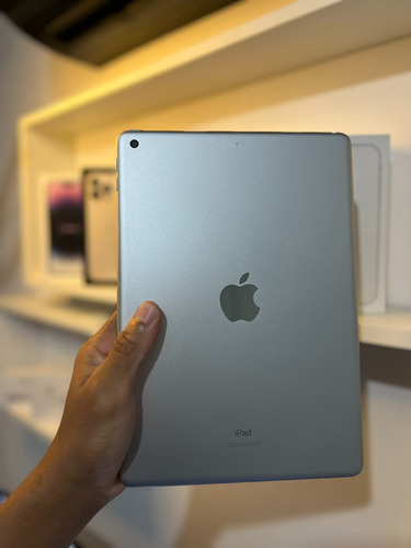 Apple iPad 9th Ger 10,2'' 64gb Prata - Seminovo