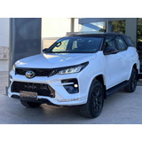 Toyota Sw4 2023 2.8 Tdi Gr-s 4x4 7as 6at