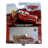 Mattel Cars 3 Rayo Mcqueen Enlodado Rusteze Racing Center