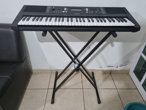 Teclado Yamaha Psr E363 Fire 61 Teclas Lcd Base