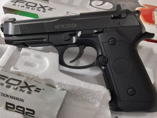 Pistola Co2 Marca Fox Modelo Replica Beretta 92