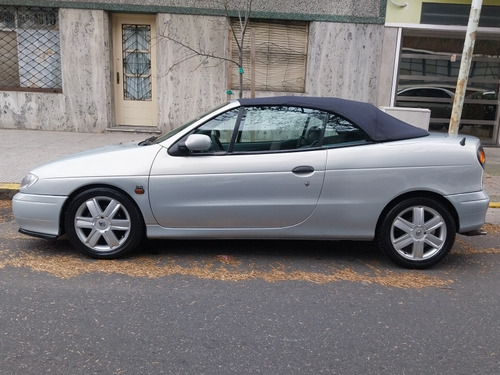 Renault Megane Cabrío 2.0 Año 98