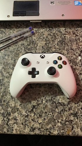 Controle Xbox One S Com Entrada P2 Em Perfeito Estado De Uso