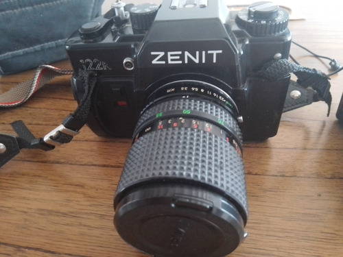 Camara Fotográfica Zenit, Nueva, Profesional, Sin Uso, Flash