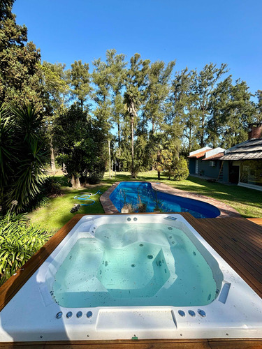 Quinta Para Eventos En Pilar Increíble Parque Y Jacuzzi Para Pasar El Día! - Imagen 4