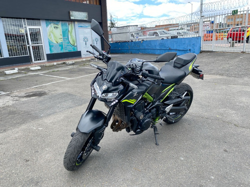 Kawasaki Z900 