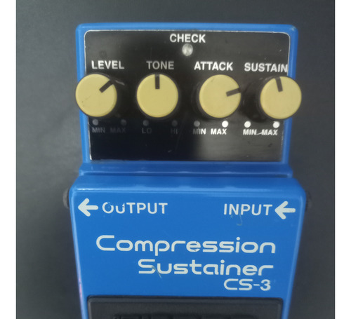 Pedal De Efecto Boss Compression Sustainer Cs-3  Azul