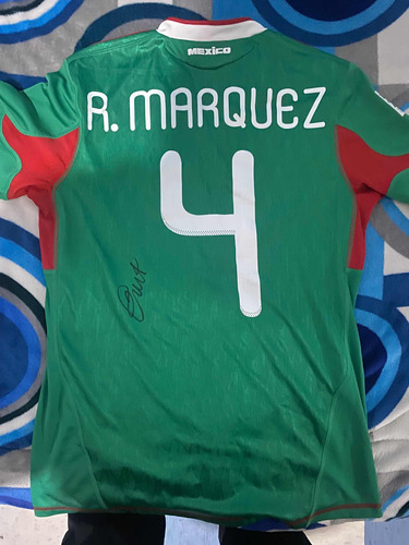 Jersey Firmado Por Rafael Márquez