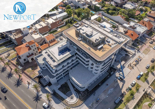 Elegante Apartamento De 2 Dorms, 2 Baños A Estrenar En Carrasco! Excelente Servicios!