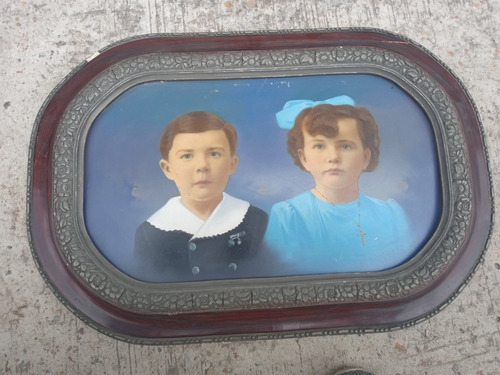 Antiguo Cuadro Oval Con Foto Niños 64 X 43 X 2,5 Prof.