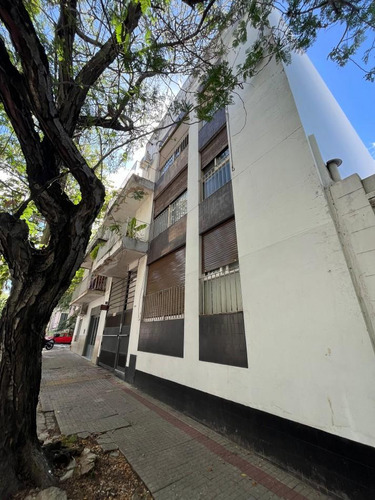 Departamento En Venta - 1 Dormitorio 1 Baño - Cochera - 35mts2 - La Plata - Imagen 2
