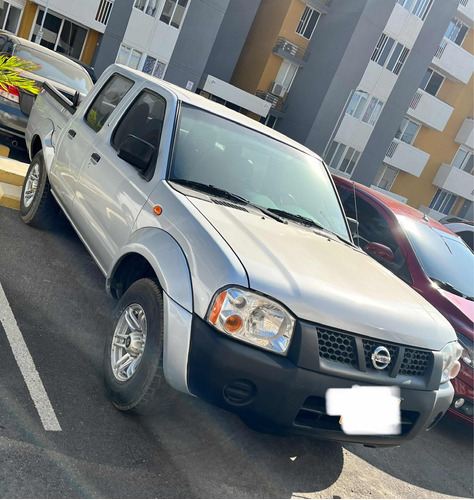 Nissan D22 Frontier Np300