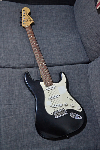 Guitarra Fender Stratocaster Highway One Usa