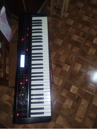 Korg Kross 1 Con Transformador Y Funda, Vendo O Permuto 