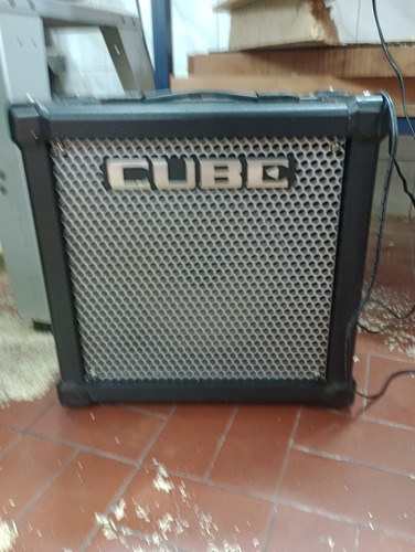 Amplificador De Guitarra Roland Cube 20 Gx Usado