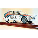 Miniatura Lancia Delta Martini Campeão Rallye 1:18 Kiosho 